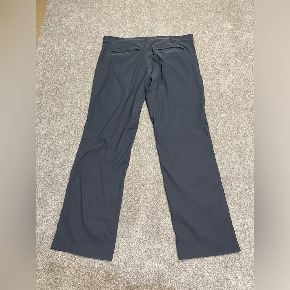 gorpcore technical outdoorsy Eddie bauer travex hiking utility gray pants 36x32